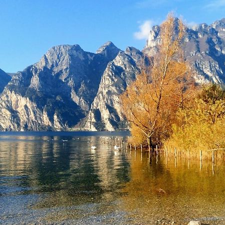 Casa Fiorella Torbole Sul Garda Exteriör bild