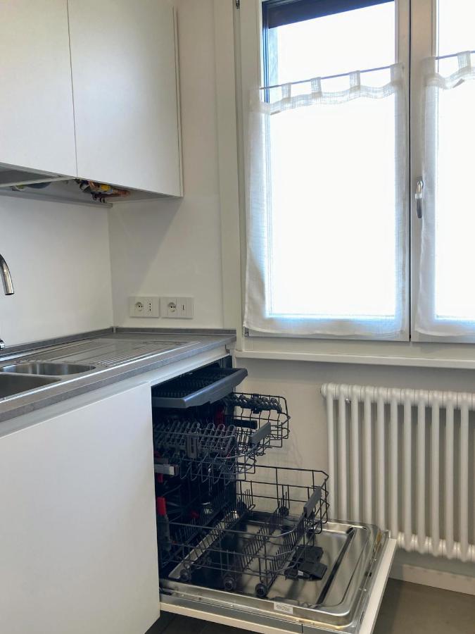 Casa Fiorella Torbole Sul Garda Exteriör bild