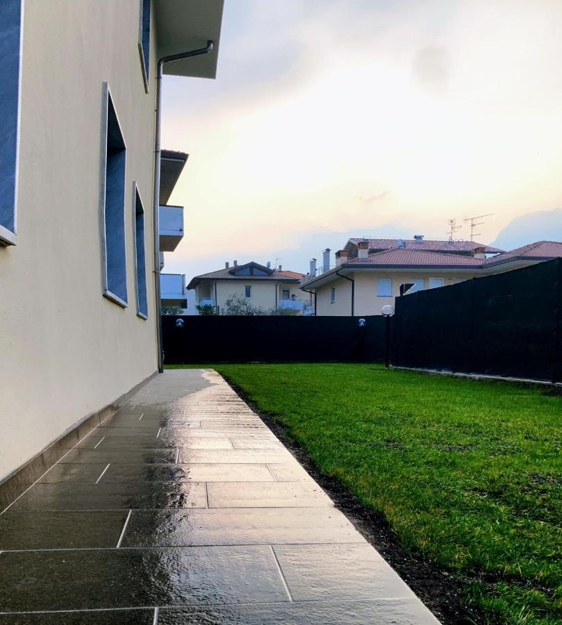 Casa Fiorella Torbole Sul Garda Exteriör bild